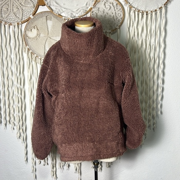 Lululemon Warmth Restore Long Sleeve Turtleneck Pullover Size 8 in Smokey Topaz - Picture 10 of 14